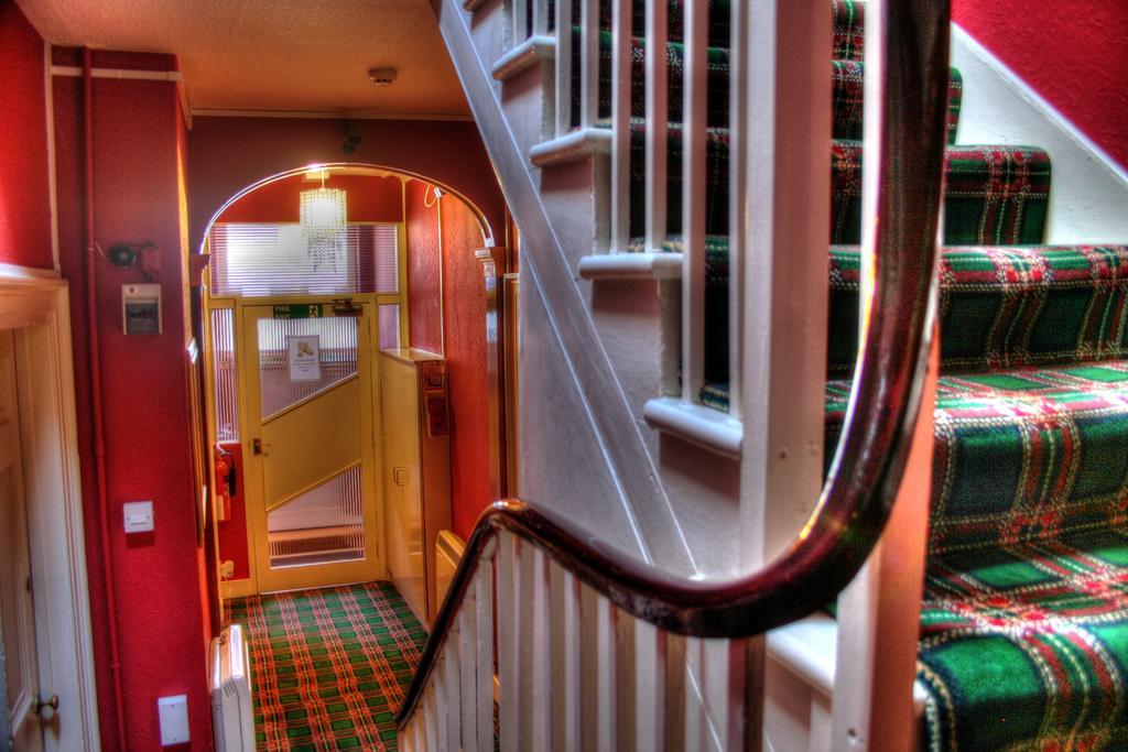 Atticus Central Guest House Aberdeen Dış mekan fotoğraf